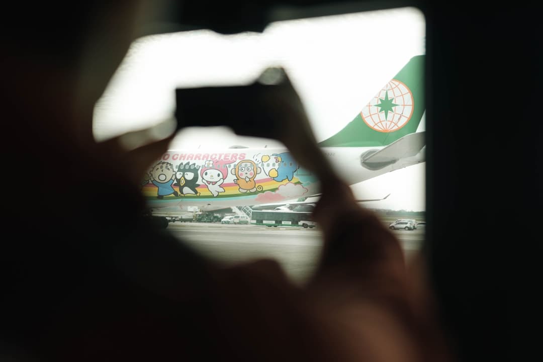 雷喜报与孙思程演父子 同框露脸文艺晚会
